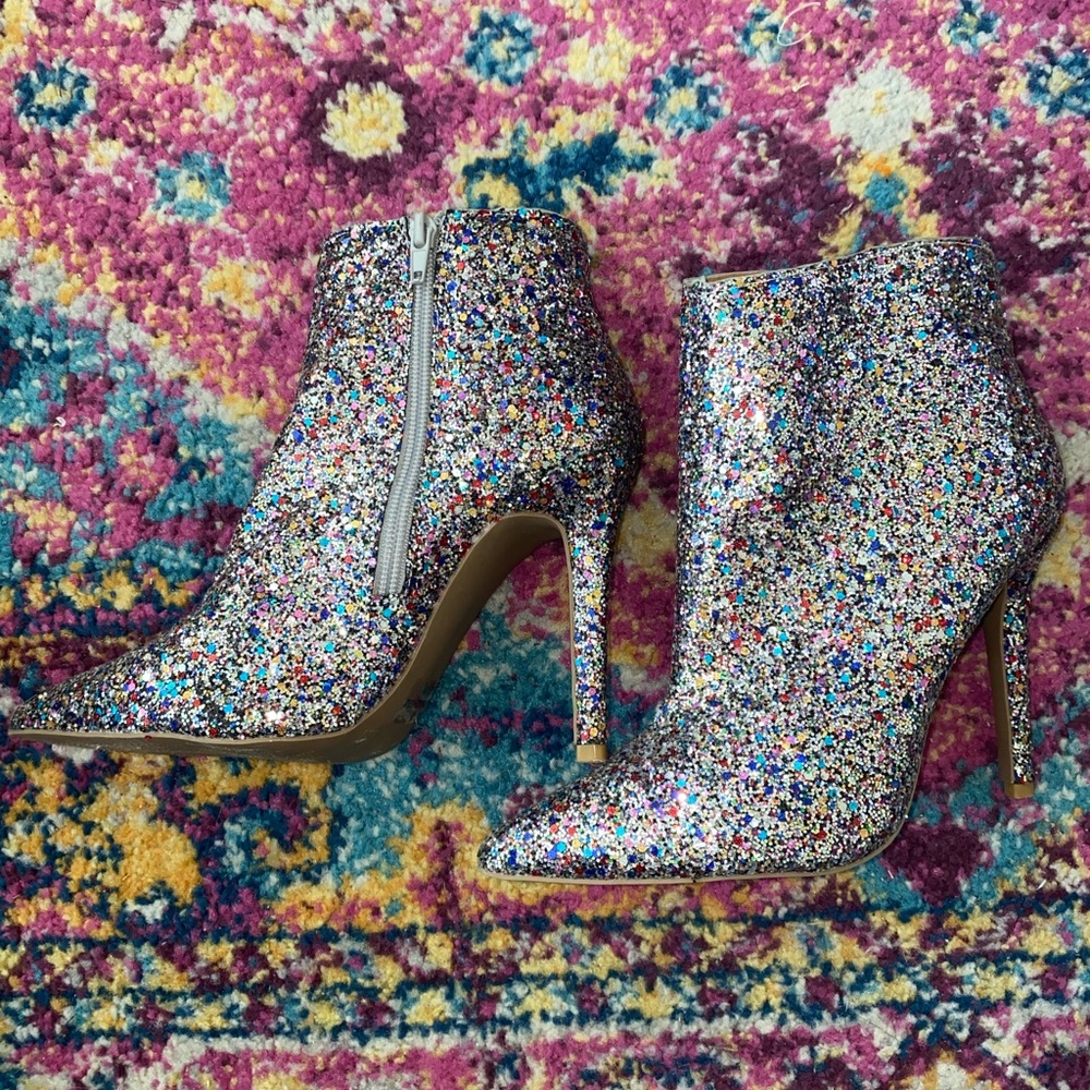 Women’s booties